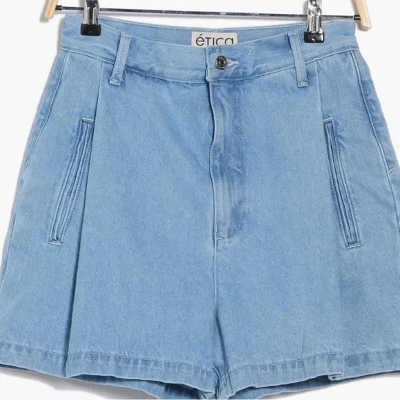 Etica Max Pleated Jean Shorts in Ethereal Blue 100% cotton light blue Sz 26 NWT